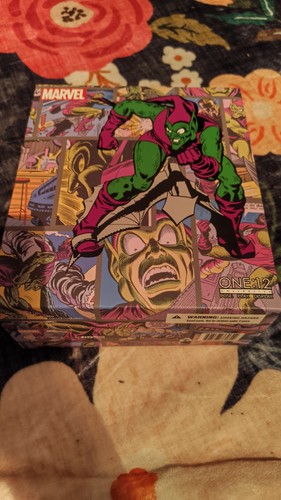 Mezco the green goblin no - 1:12,