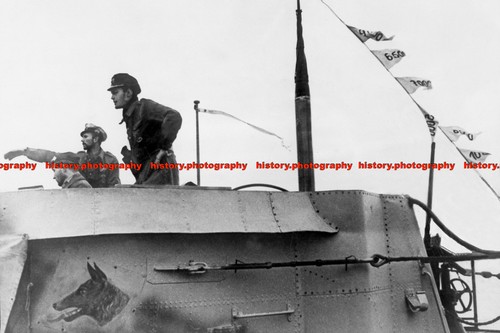 F003627 ww2 german submarine - f003627,
