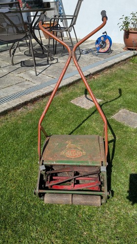 Qualcast vintage push lawn - push,