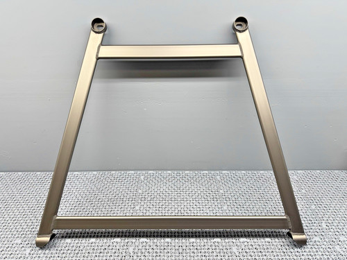 Rare front point - front, 4-point