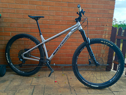 Nukeproof scout pro 29in - ,