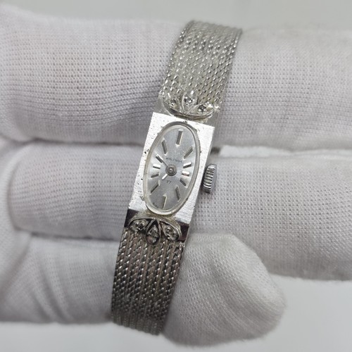 Waltham ladies cocktail petite - waltham,