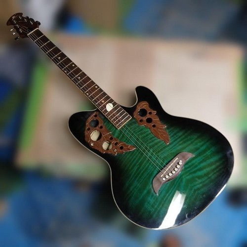 Power ovation type electric - power,