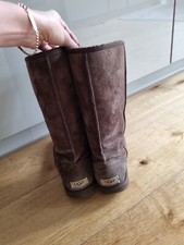 UGG Australia Sheepskin