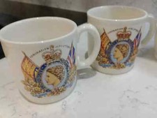 2 x QUEEN ELIZABETH II