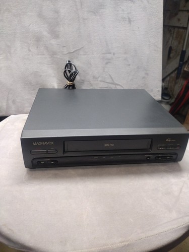 Magnavox vhs vcr - magnavox, 4