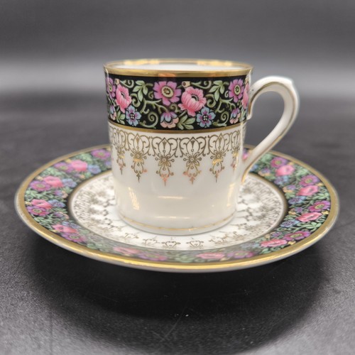 Collectible place setting - , 2