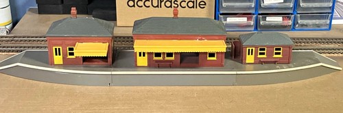 Triang station and - triang,