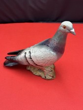 Vintage Beswick "Blue Bar"