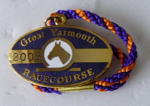 Great yarmouth enamel badge - enamel,