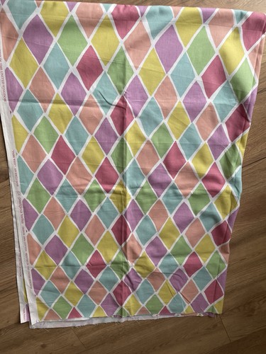 Harlequin style print