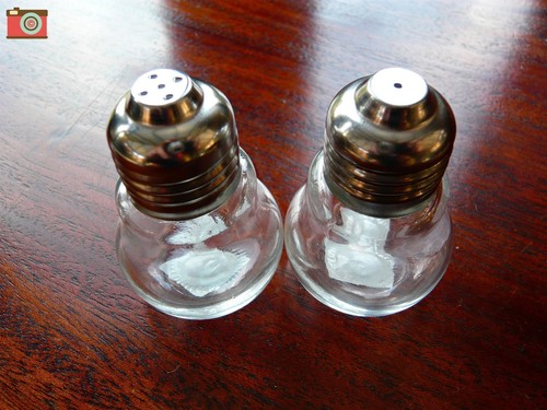 Light bulb style - light,