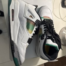 Nike Air Jordan 4 Retro WMNS