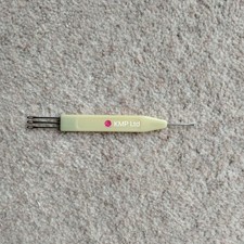 Toyota KS 901 Knitting Machine