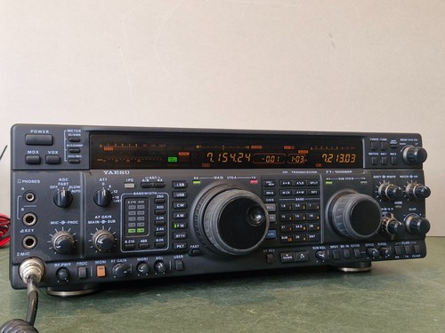 Yaesu 1000mp transceiver - yaesu,