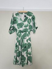 Phase Eight Dee floral