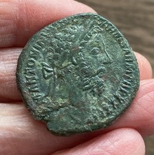 ROMAN  IMPERIAL. MARCUS AURELIUS (161-180 A.D). BRASS SESTERTIUS.