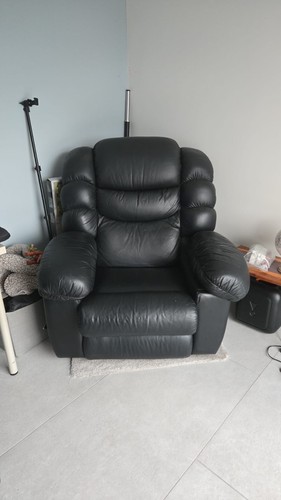 Lazy boy power recliner - lazy, chair