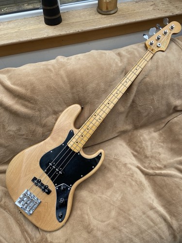 Custom jazz bass guitar - custom,