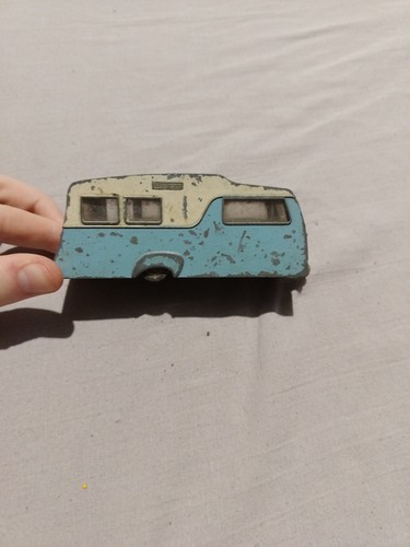 Dinky toys four berth caravan - dinky,