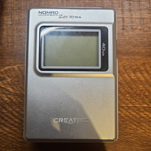 Creative nomad jukebox - creative, zen