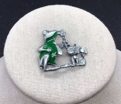 Silver tone green enameled - silver,