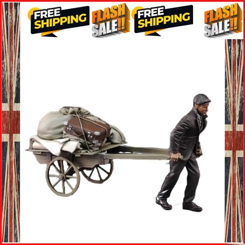 Civilian evacuees pulling