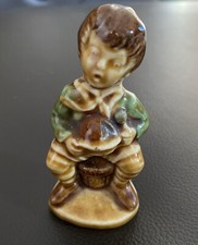 Wade Whimsy Little Jack Horner Nursery Rhyme Ceramic Figurine