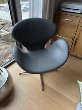 2 x Fritz Hansen swan chair replica