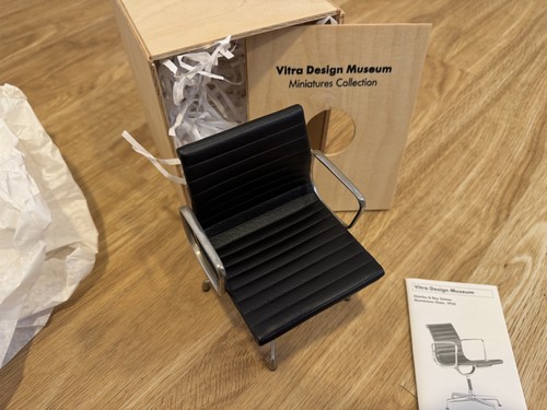 New vitra design museum - new:,