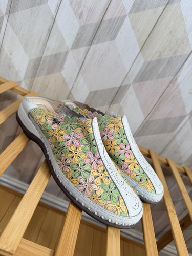 Pikolinos floral leather - leather, slip