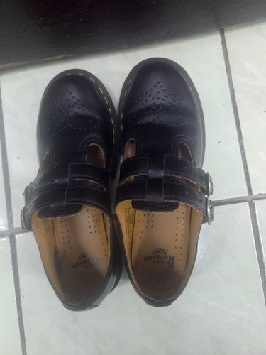 Martens womens shoes 7 - dr.,
