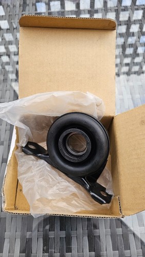 Propshaft donut centre support - donut,