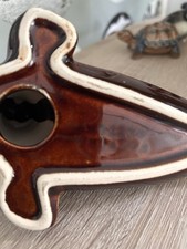 Vintage Medium Sized Brown Honeycomb Glazed Seal - Fosters Pottery