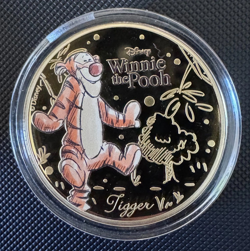Winnie the pooh tigger - winnie,