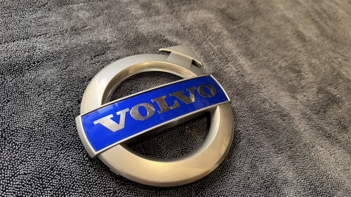 Volvo xc60 2014 badge logo - volvo,