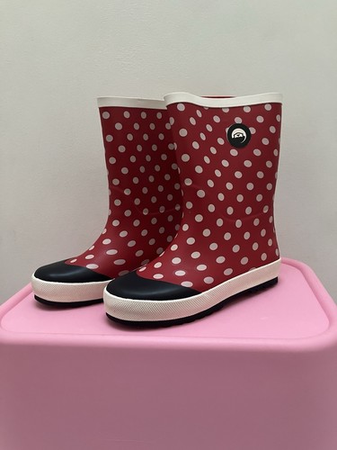 New spotty otter - new, wellies