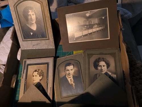 Lot old photos people - of, of