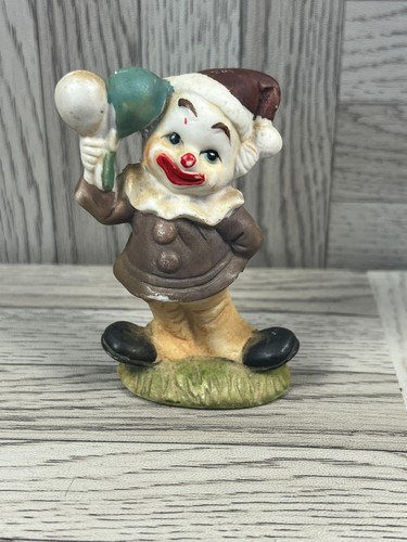 Porcelain clown balloons - clown,