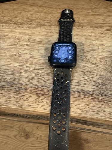 Apple watch 40mm - (3rd,