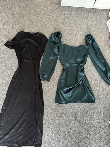 Bundle dresses size - of,