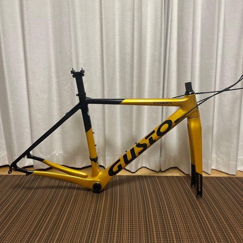 Gusto cobra carbon road - cobra, bike