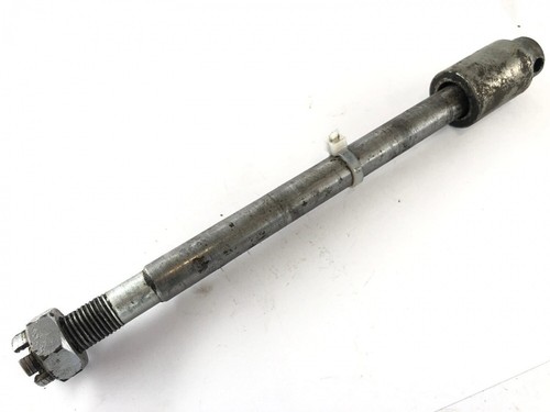 Suzuki 500 axle - [gt, 500]