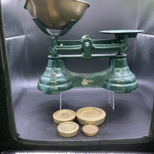 Librasco green kitchen scales - green,