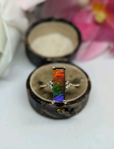 9ct ammolite and zircon ring - ammolite,