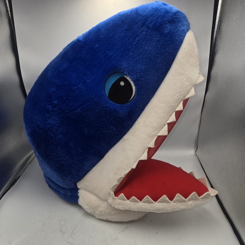 Dan dee baby shark big - dan, greeter