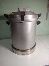Vintage Pressure Cooking Pot