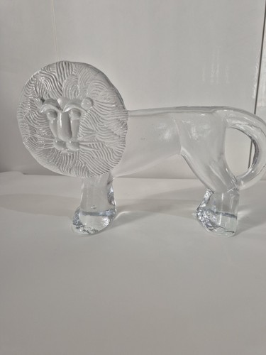 Vintage 1970s large lion - vintage,
