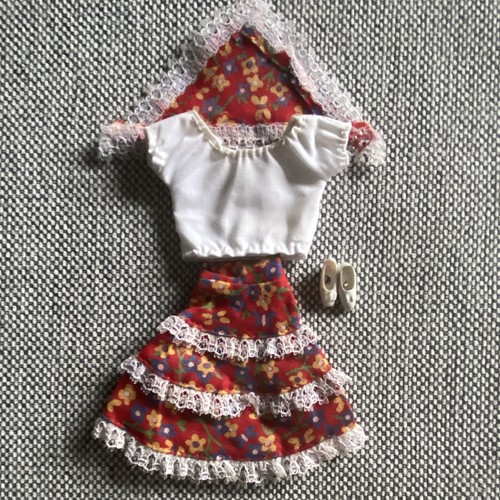 Pippa doll 1979 park - 1979, lane
