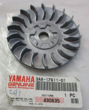 YAMAHA CR50Z YA50T CRANKSHAFT PRIMARY FIXED SHEAVE VARIATOR  3AA-17611-01 NOS